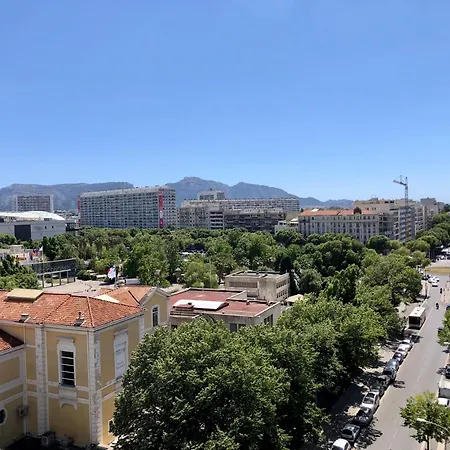 Votre Refuge A Proximite Des Plages Et Du Stade Velodrome Marseilles Buitenkant foto